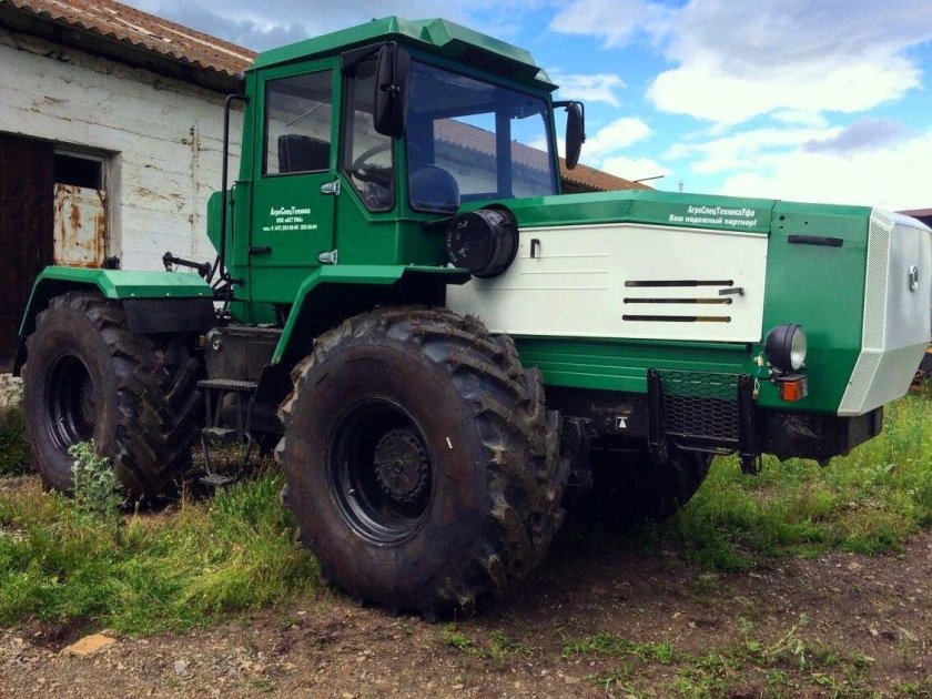 Трактор ХТА Т-150 Слобожанец