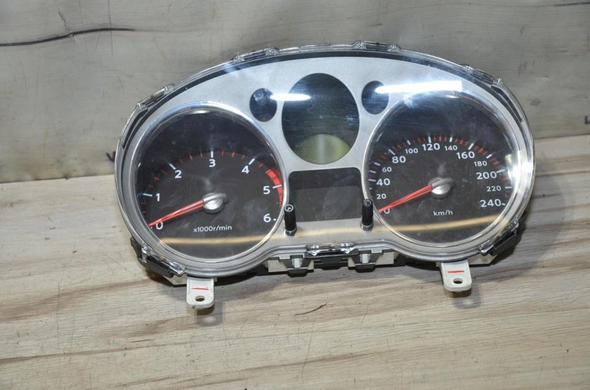 Приборная панель Nissan x-Trail t31