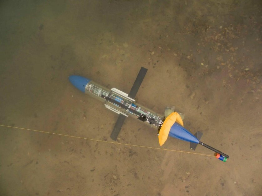 Глайдеры (подводный планер);