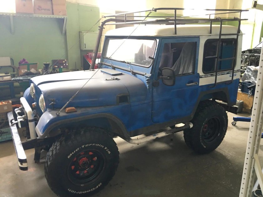 Иранский джип Сахра