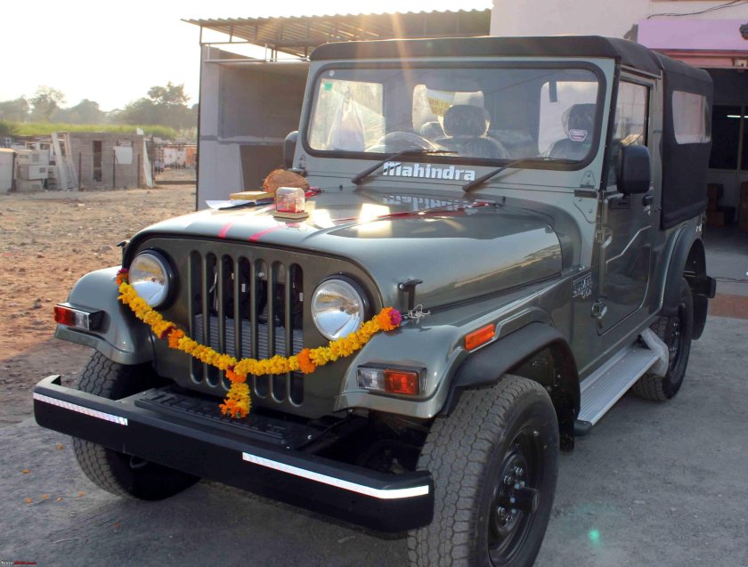 Махиндра Thar