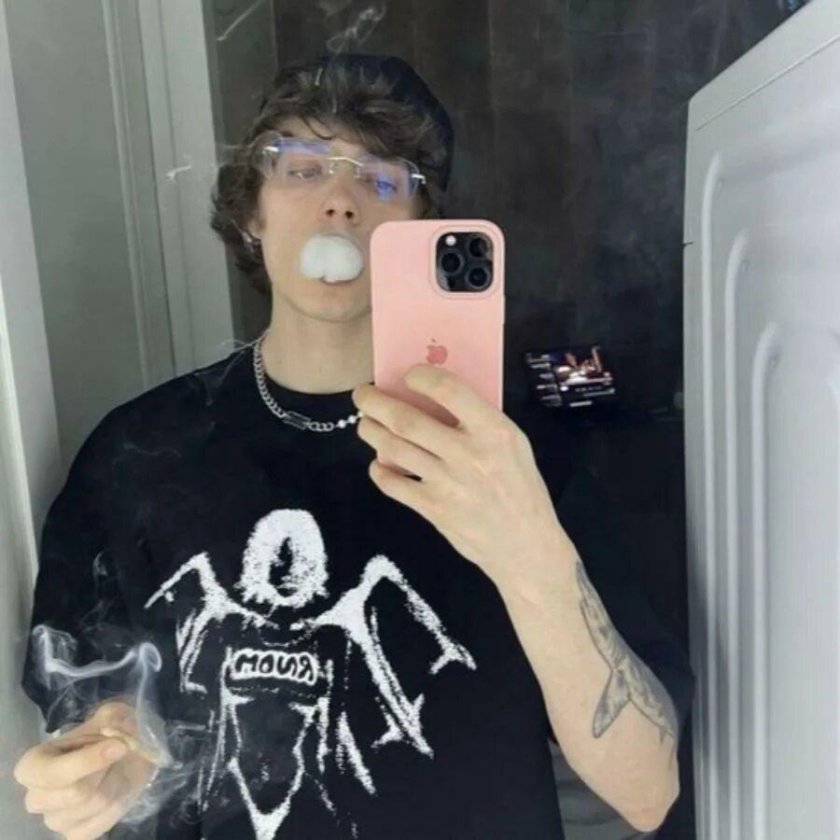 Тату Мелон Мьюзик