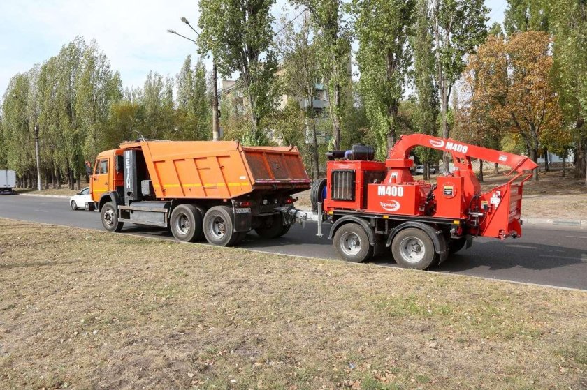 Прицепной измельчитель Торнадо м400