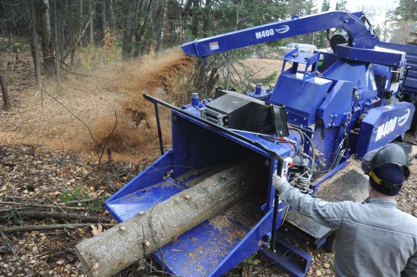 Измельчитель древесины прицепной Торнадо