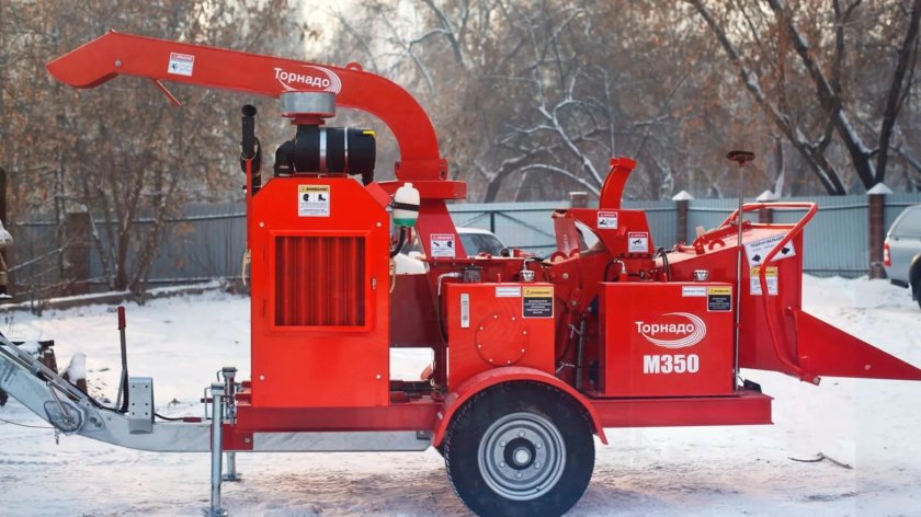 Прицепной измельчитель Торнадо м350