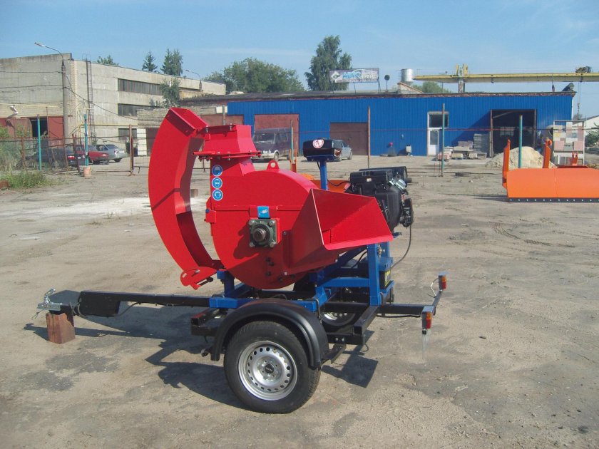 Измельчитель веток EGS 3000