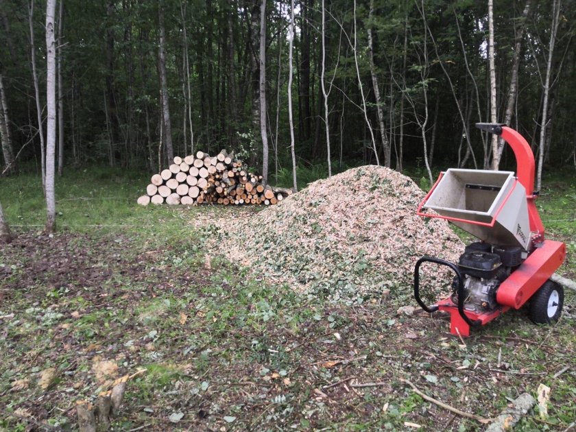 Измельчитель древесины Торнадо м200р