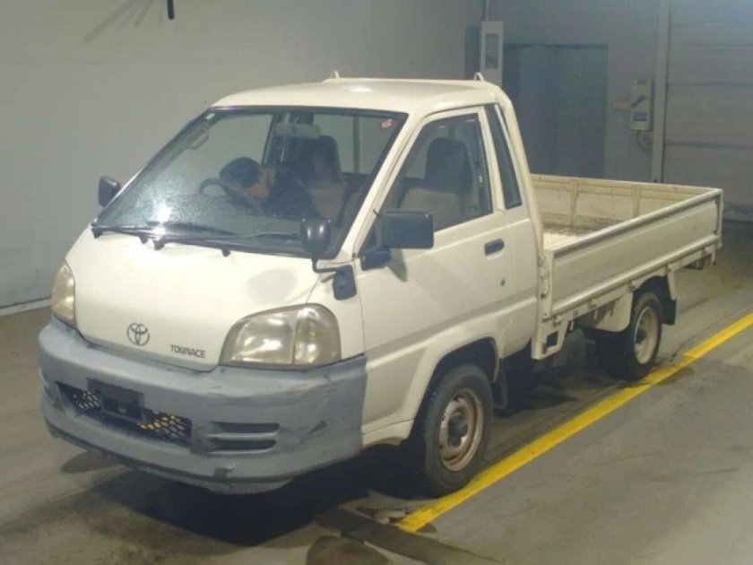 Toyota Lite Ace Truck