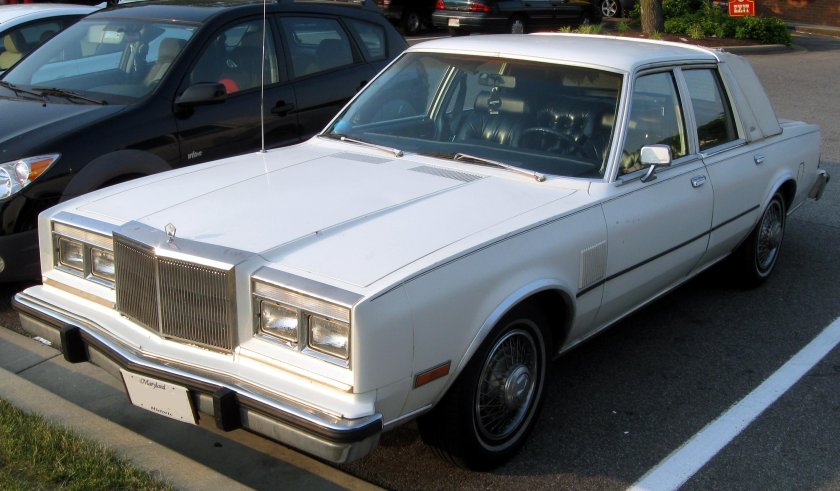 Chrysler Fifth Avenue 1989