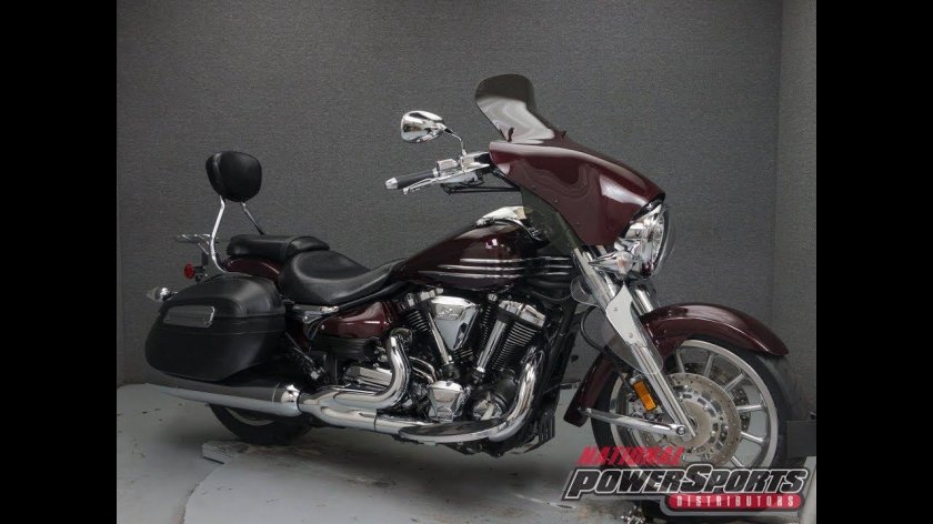 Ямаха Стратолайнер 1900 белый