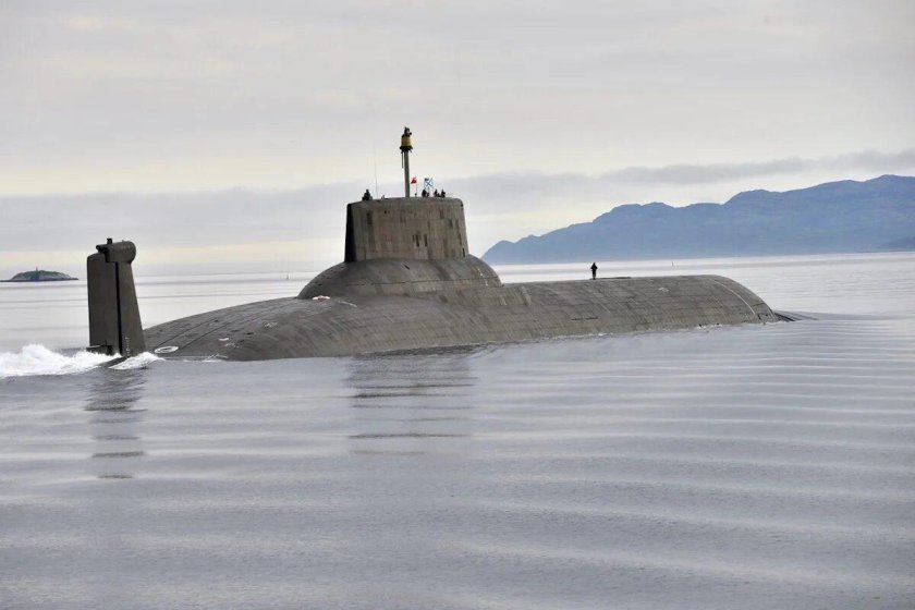 АПЛ ТК-208 "Дмитрий Донской"