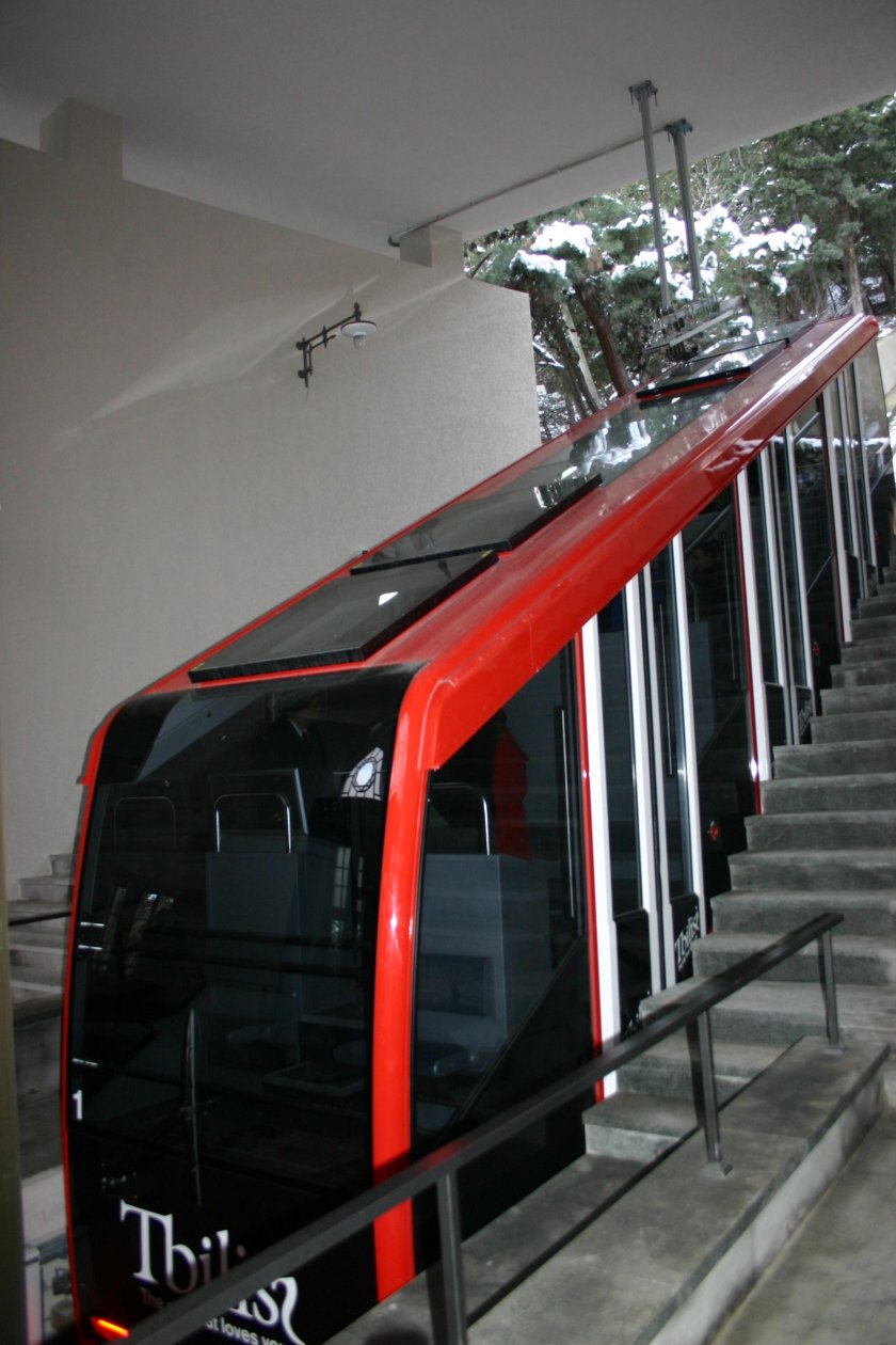 Фуникулёр университет в Тбилиси