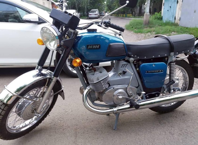 Мотоцикл ИЖ 4