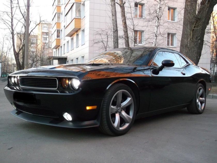 Додж купе 2013