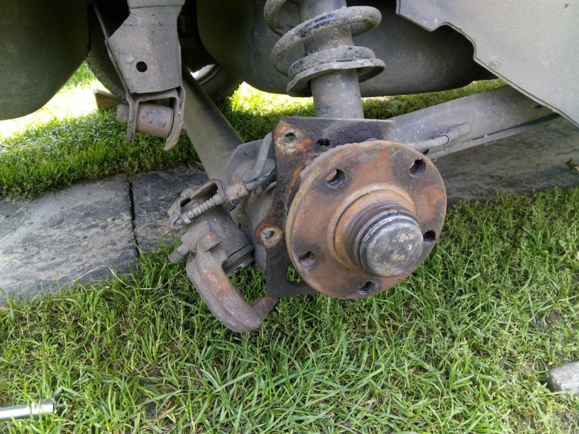 Задняя ступица Ауди а6 с4