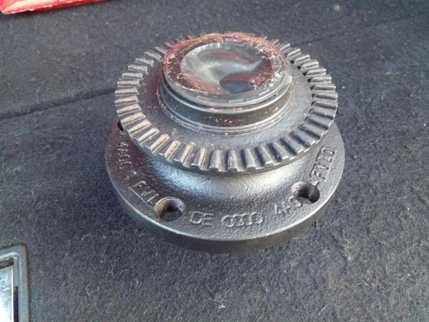 Ступица задняя Ауди 100