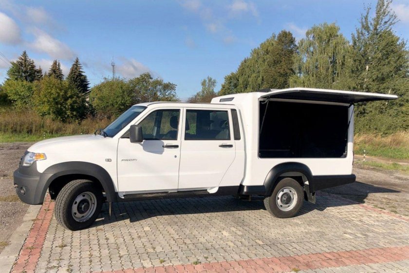 УАЗ профи фургон