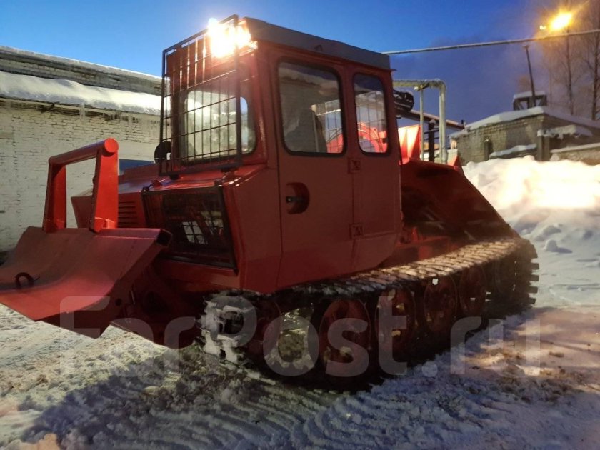 Трактор Онежец ТЛТ-100