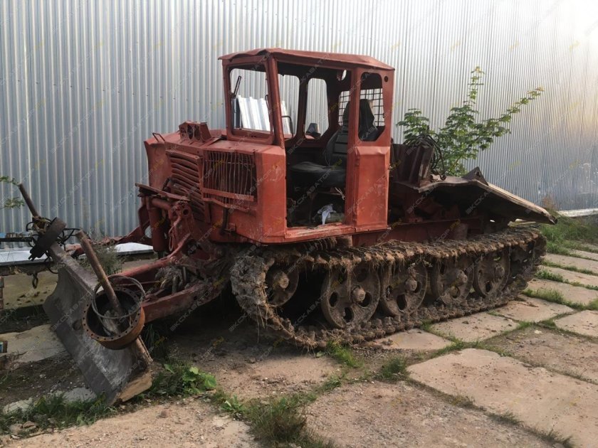 Трактор Онежец ТДТ-55