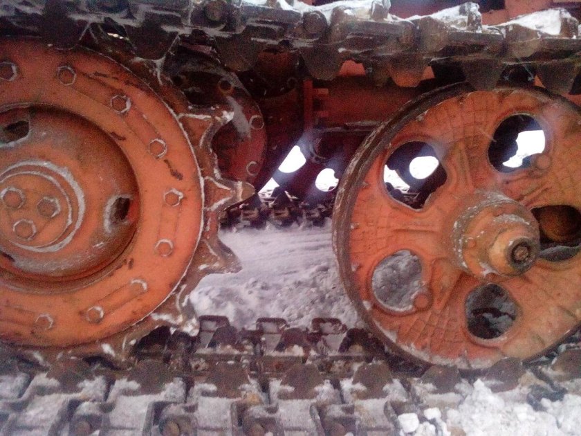 Трактор ТЛТ-100-06