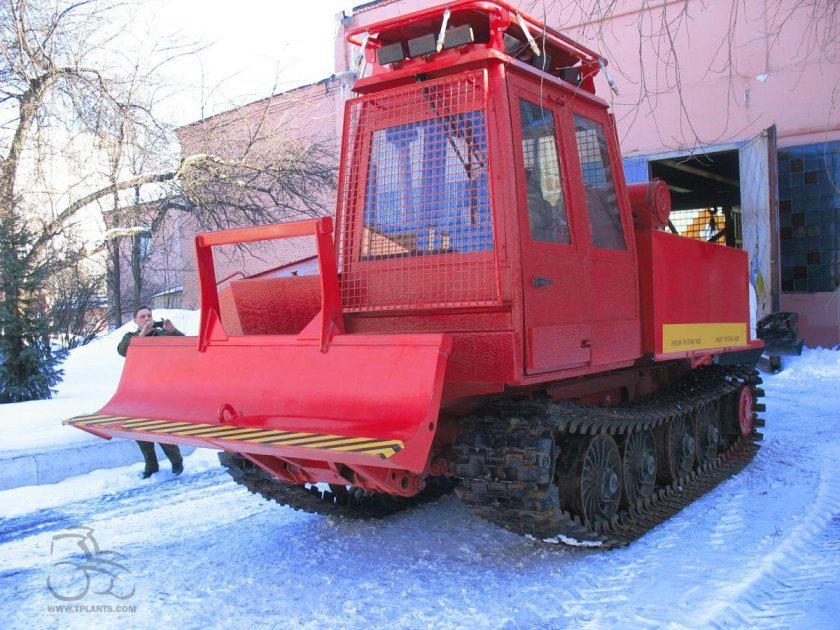 Онежец трактор трелевочный
