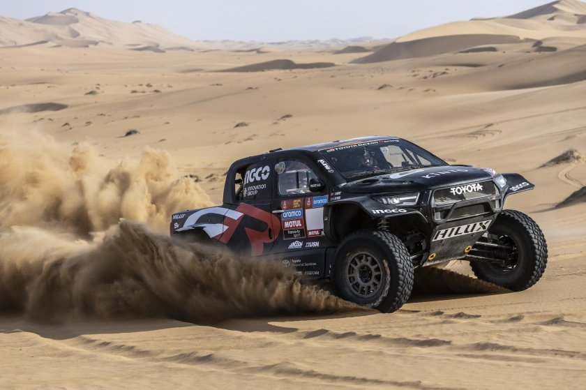 Toyota gr DKR Hilux