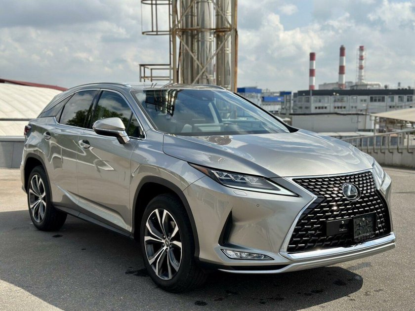 Лексус РХ 300 2019
