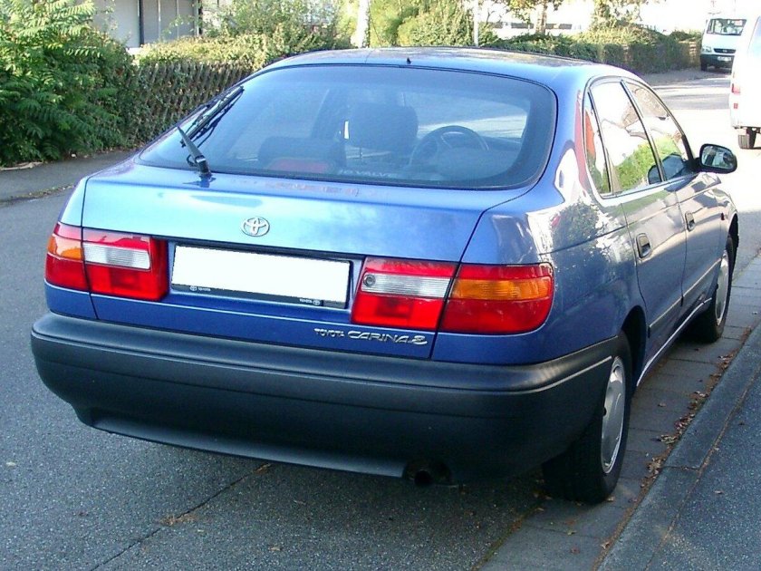 Toyota Carina e 1997