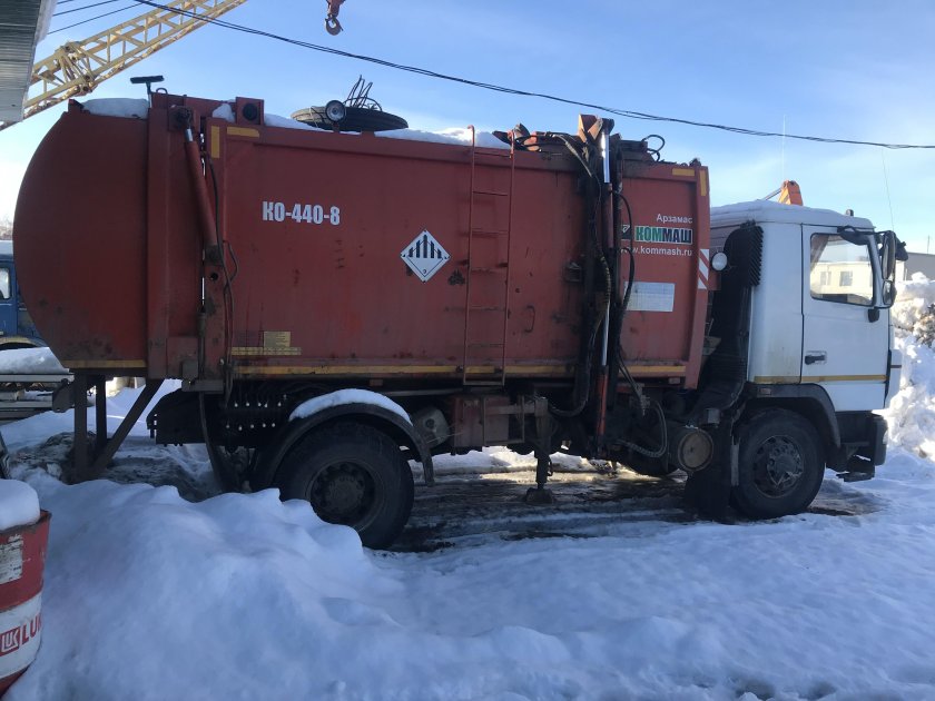 МАЗ ко 440bm