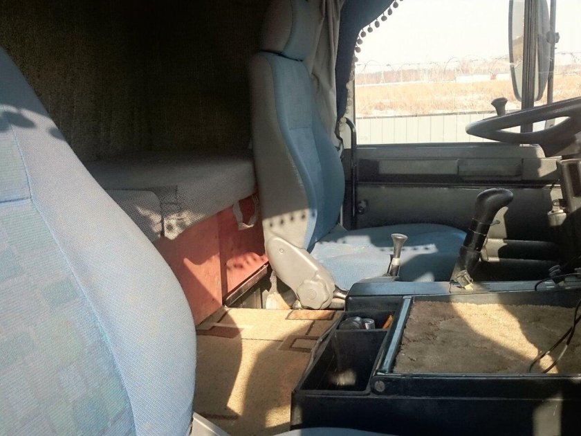 МАЗ 5432 кабина