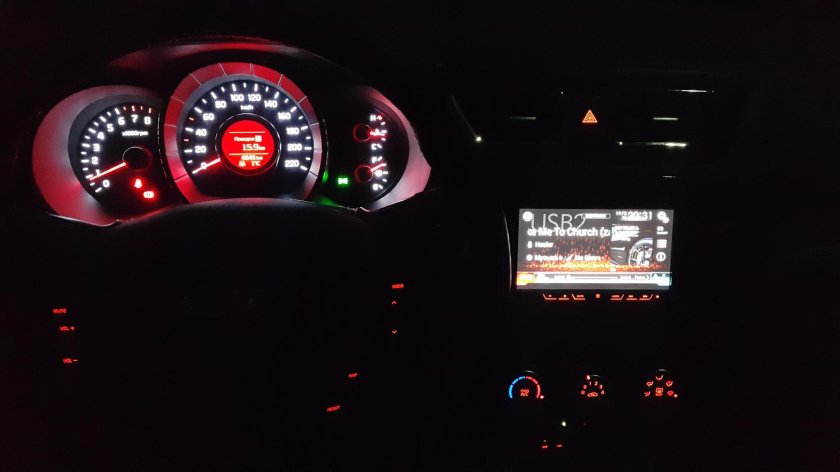 Киа Рио 4 салон ночью