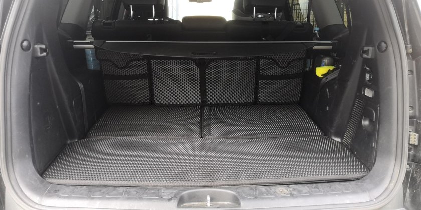 Шторка багажника Киа Мохаве