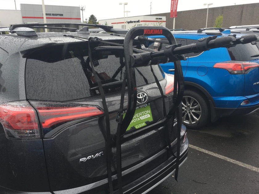 Toyota RAV 4 велокрепление для велосипеда