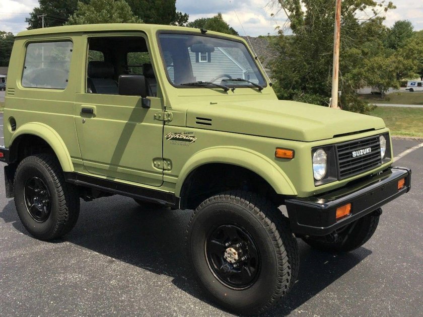 Suzuki Samurai джип