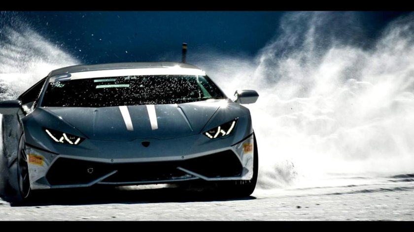 Ламборджини Хуракан зима
