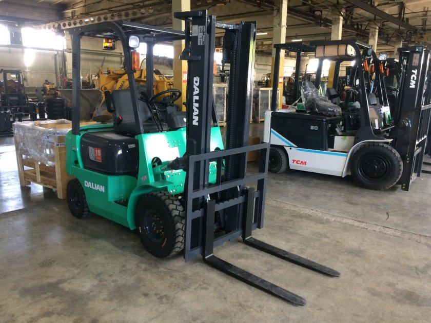 Погрузчик Dalian cpcd15cb