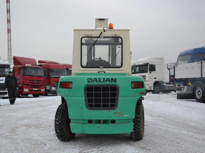 Погрузчик Далиан 100