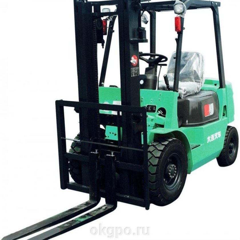 Вилочный погрузчик Dalian cpcd30