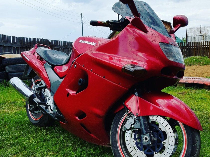 Кавасаки ЗЗР 1100
