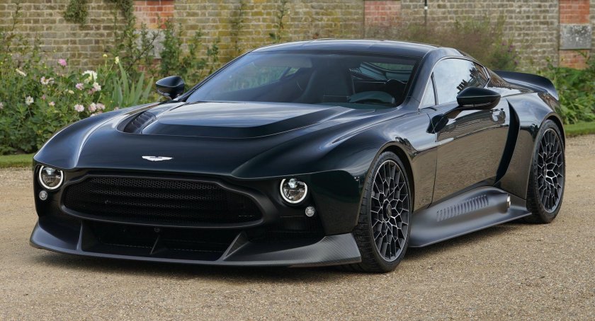 Aston Martin Victor 2020