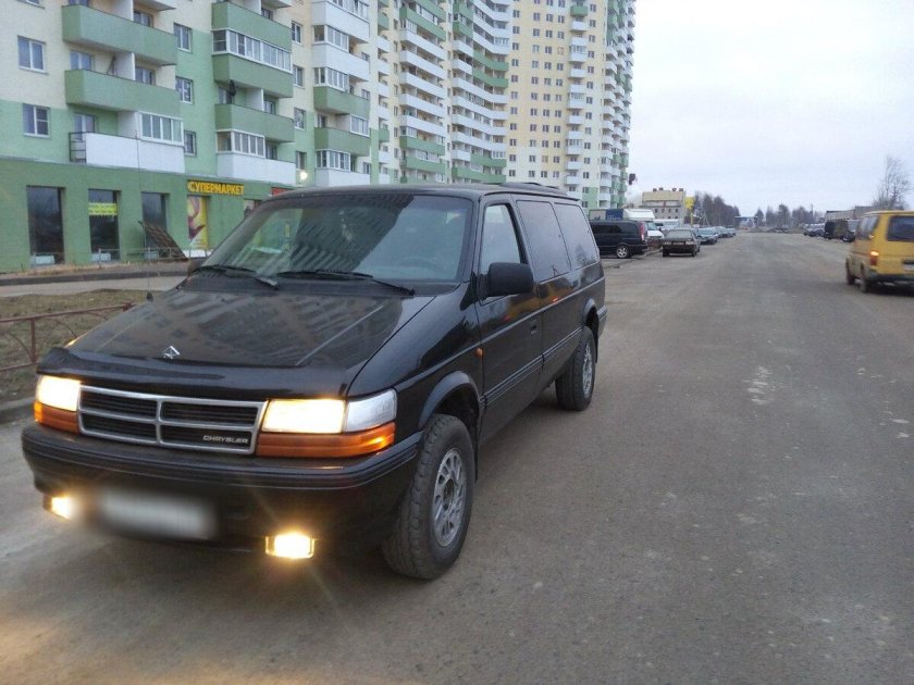 Додж Караван 2 1991