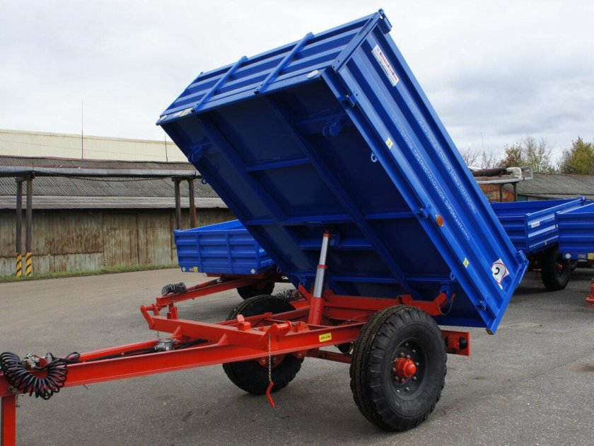 Полуприцеп тракторный самосвальный 1птс-3,5