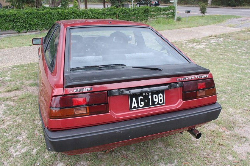 Мицубиси 1985