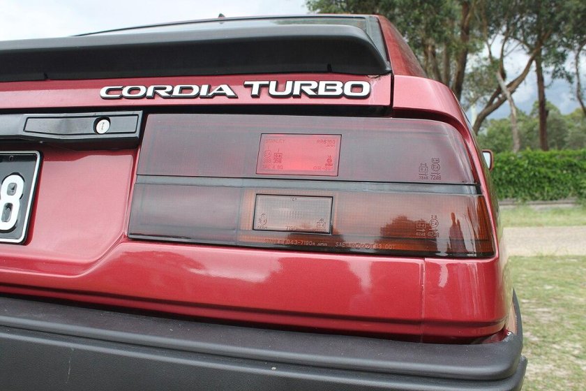 Мицубиси 1985