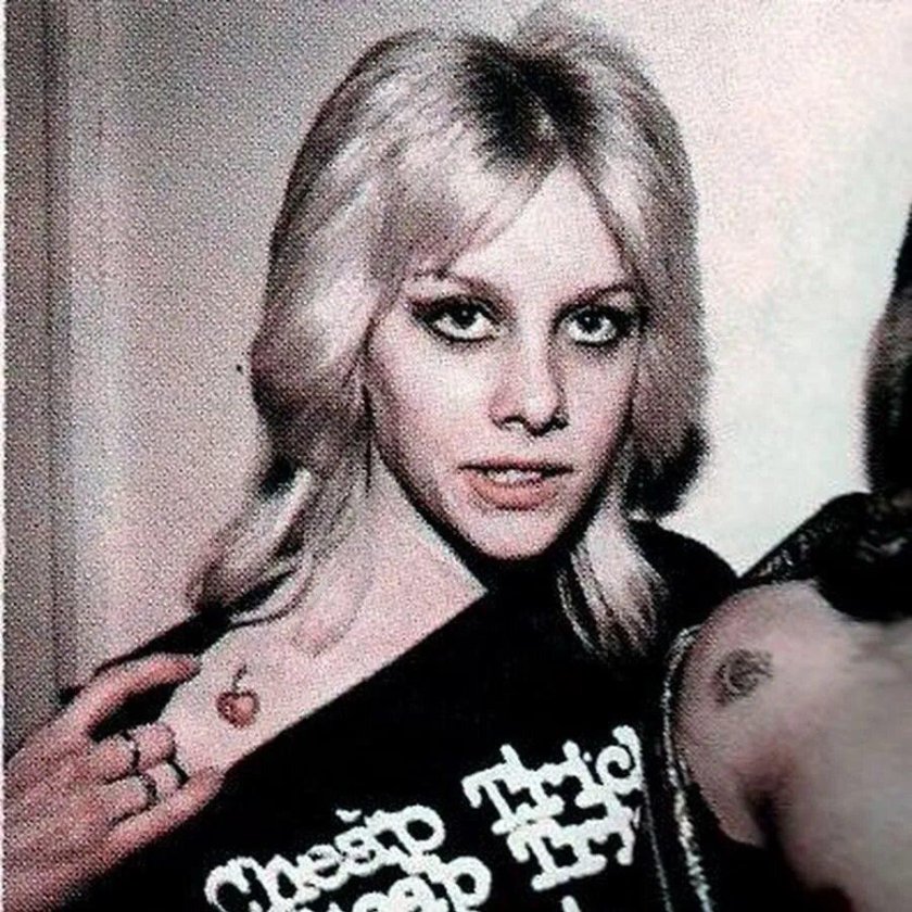 Шери Кэрри в молодости