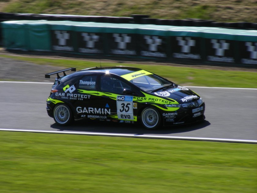 Джеймс Томпсон (автогонщик)