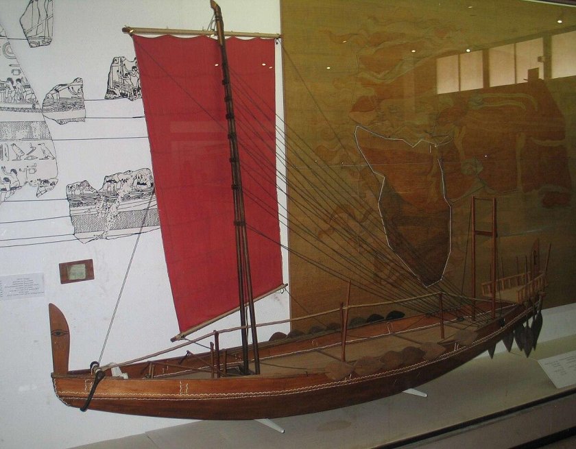 Египетская модель корабля