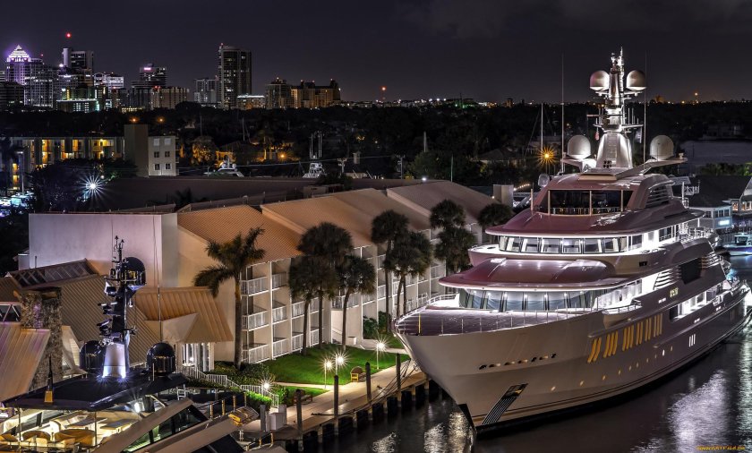 Яхты причал ночь