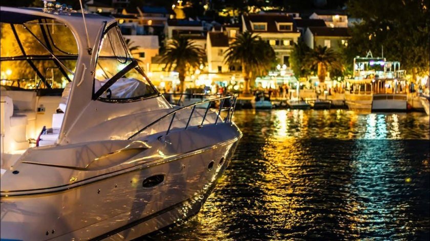 Вечер на яхте