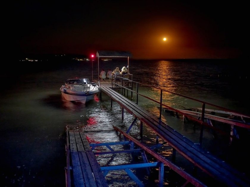 Ночной причал